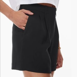 Babaton Pleated 5” Short, Size 0